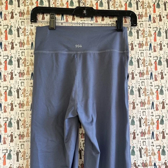 High-waisted girls legging 🖤 - Picture 6 of 7